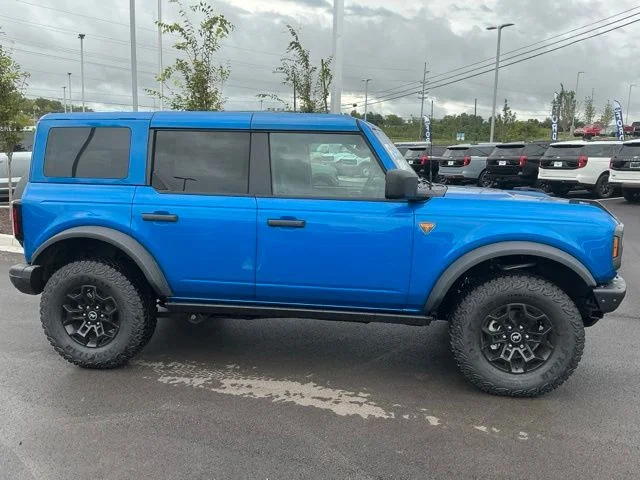 New 2026 Velocity Blue Metallic Ford Badlands® image 9