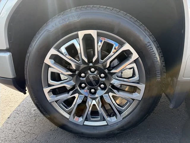 Used 2024 Sterling Metallic GMC Denali Ultimate image 32