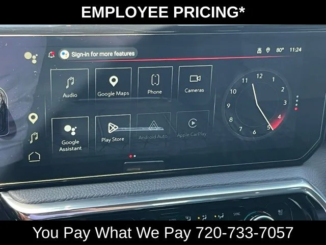 Used 2024 Silver GMC Denali image 37