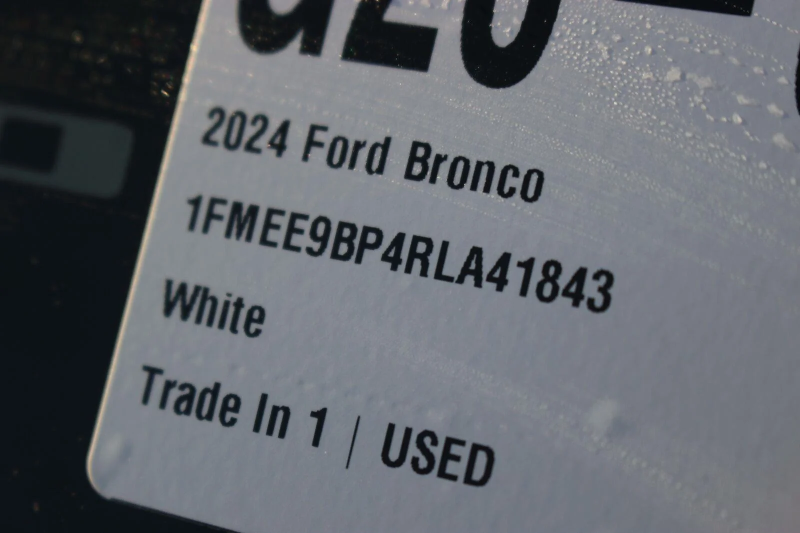 Used 2024 Oxford White Ford Badlands image 39