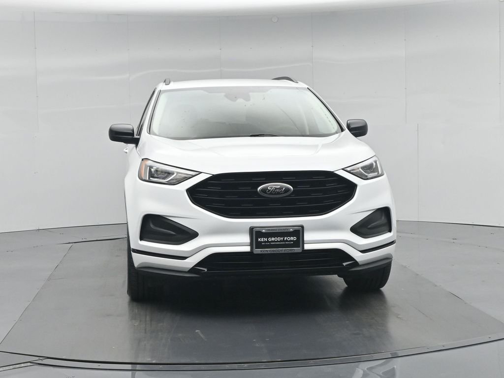 Certified Used 2022 White Ford SE image 55