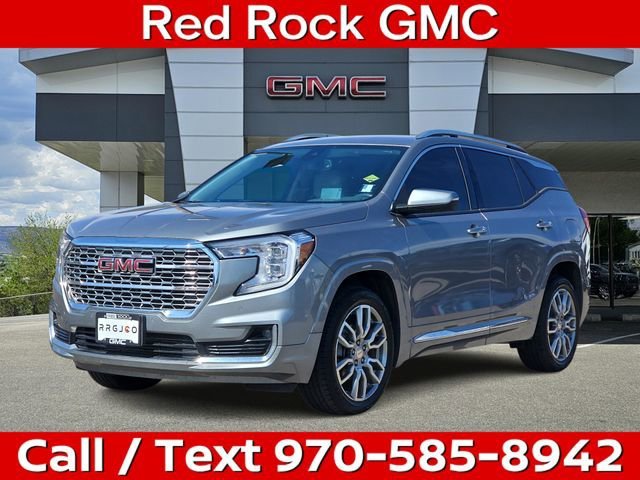 2023 GMC Terrain Denali AWD's photo