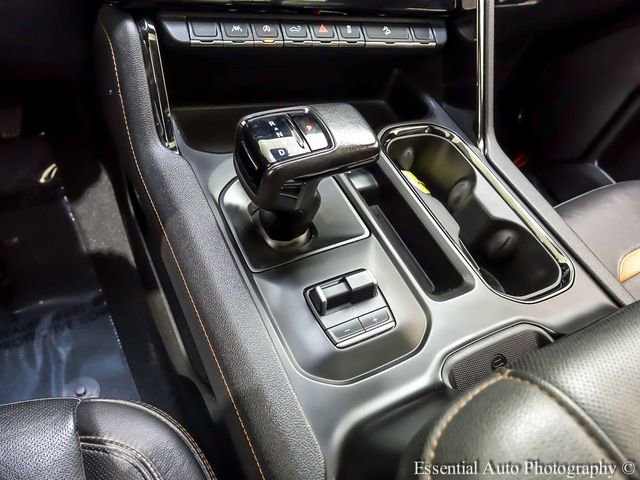 Certified Used 2022 Titanium Rush Metallic GMC AT4 image 18