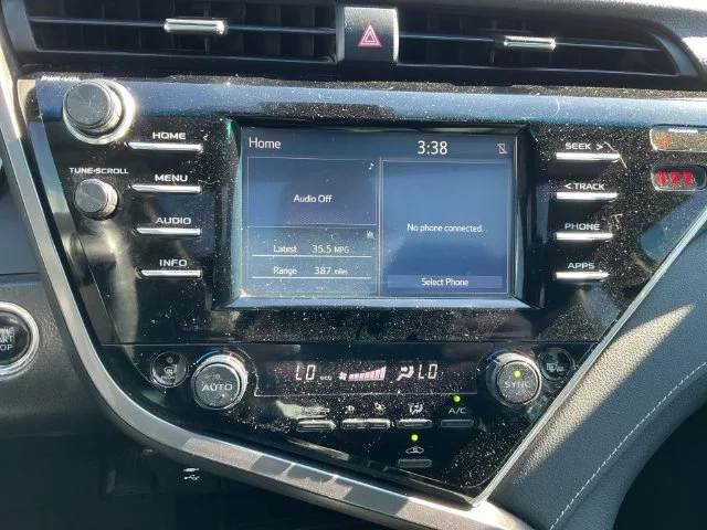 Used 2018 Beige Toyota XSE image 15