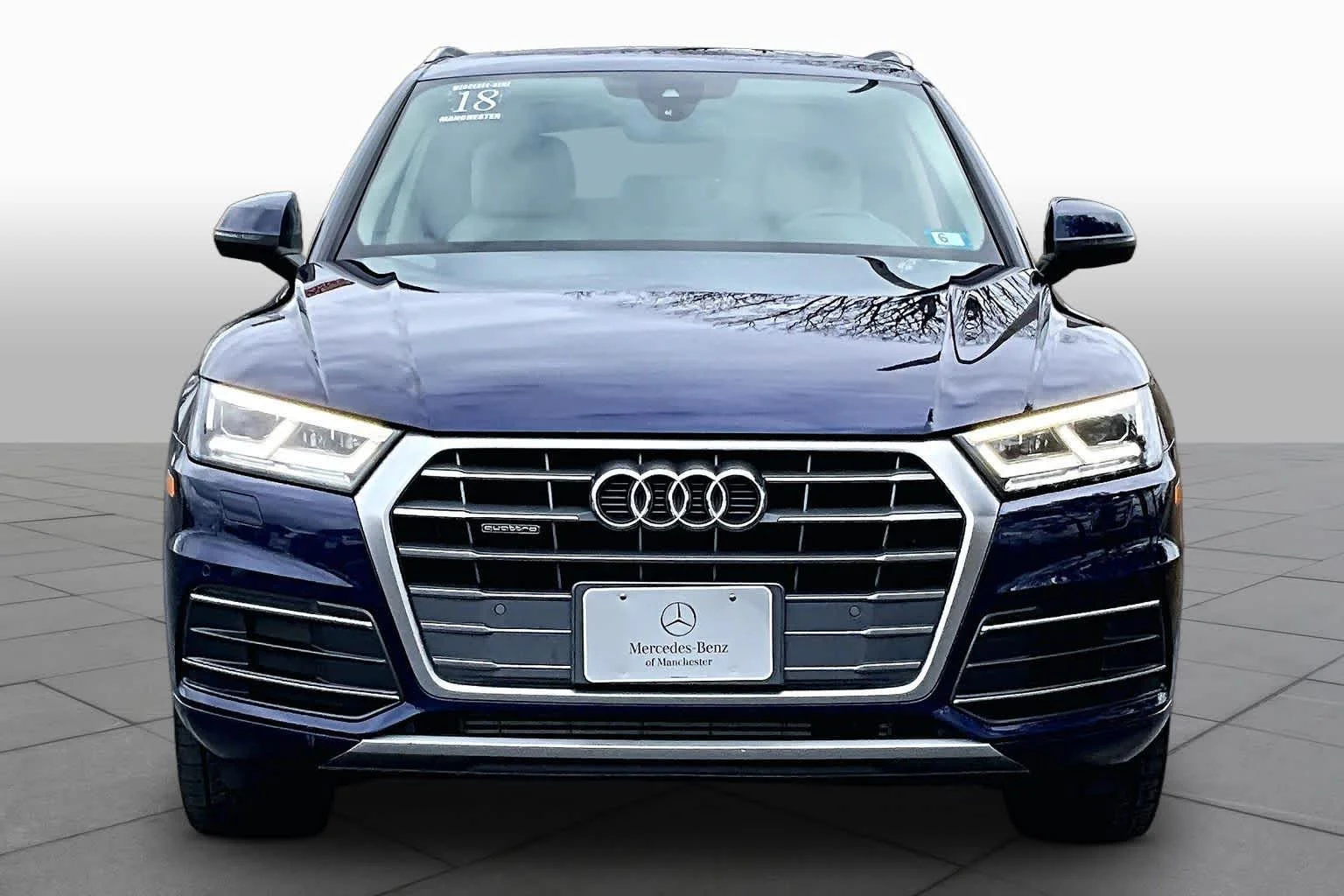 Used 2018 Navarra Blue Metallic Audi Premium Plus image 4