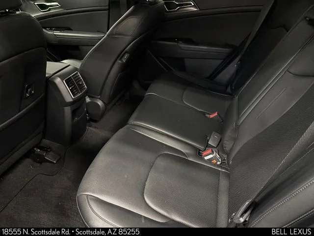 Used 2023 White Kia SX image 21