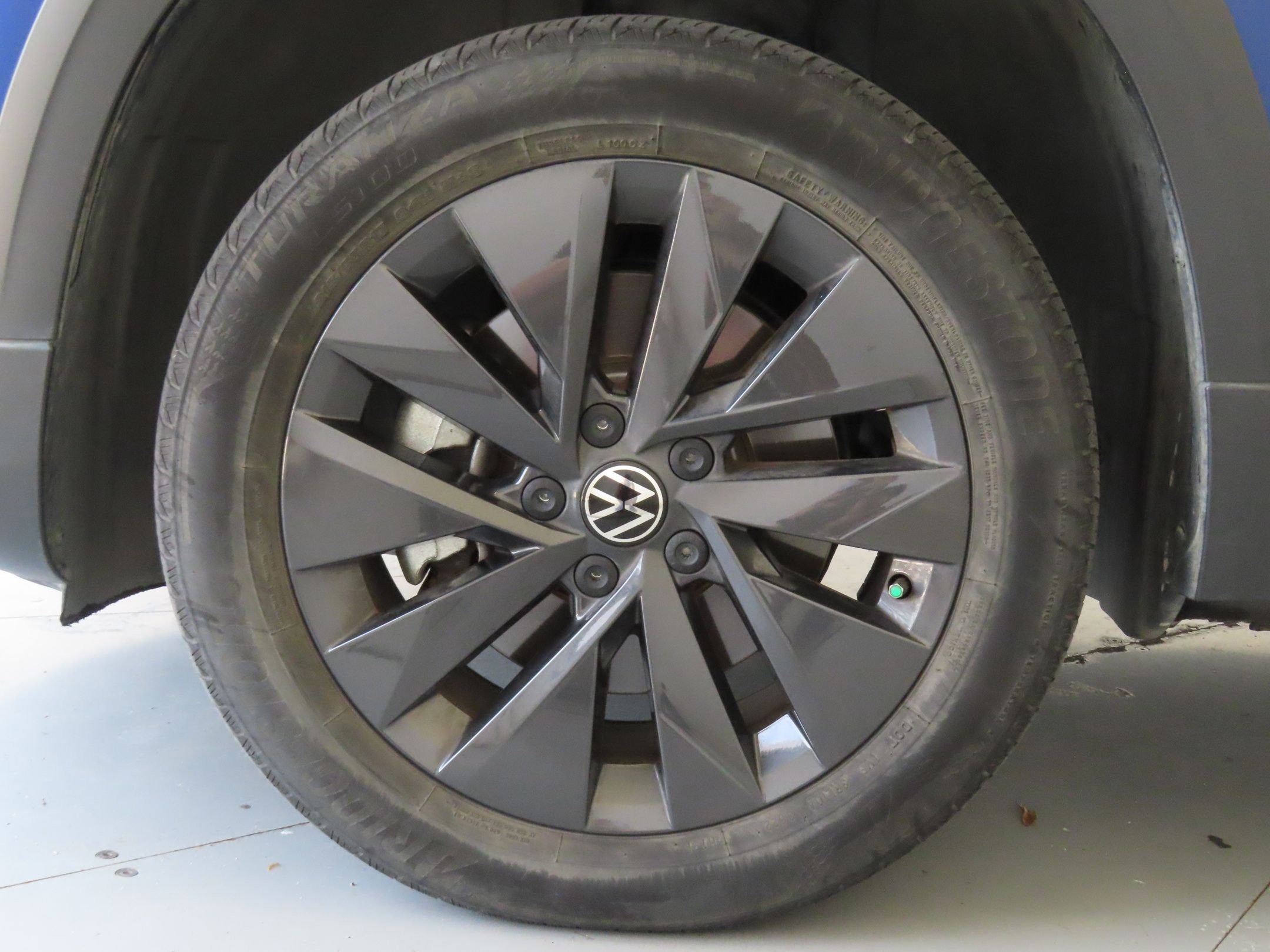 Used 2023 Blue Volkswagen 1.5T S image 25