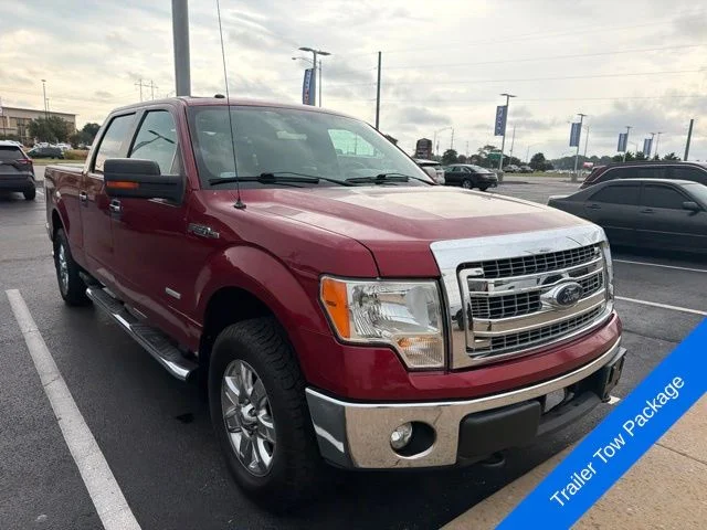 Used 2013 Ruby Red Metallic Ford XLT image 3