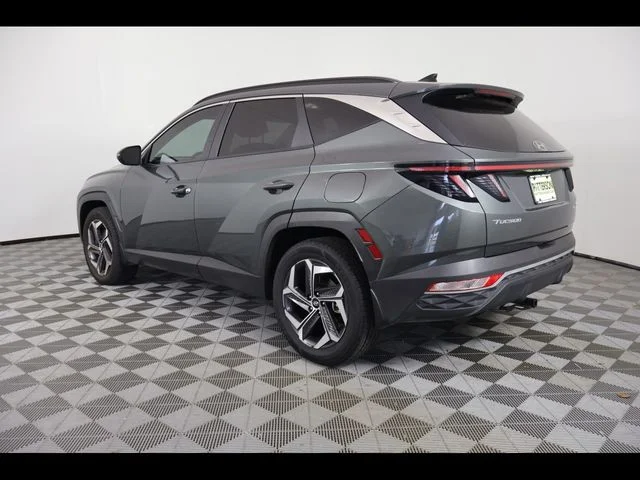 Used 2023 Gray Hyundai SEL Convenience image 4