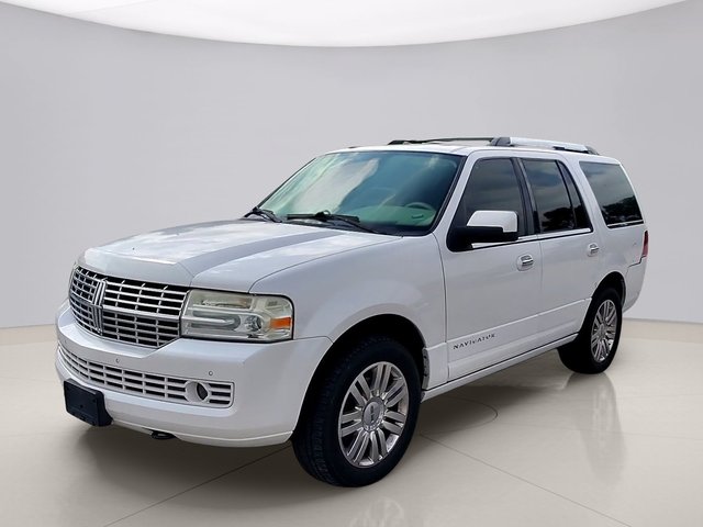 Pre-Owned 2011 Lincoln Navigator BASE