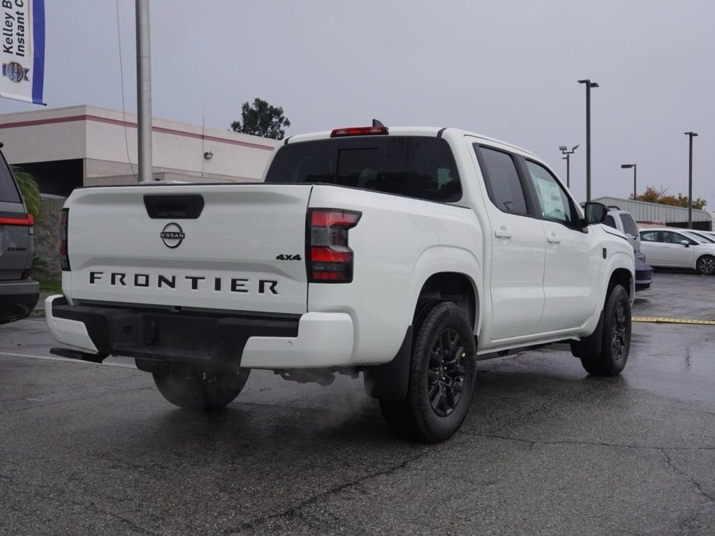 New 2026 White Nissan SV Dark Armor Edition image 4
