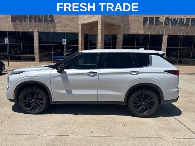 2023 Mitsubishi Outlander