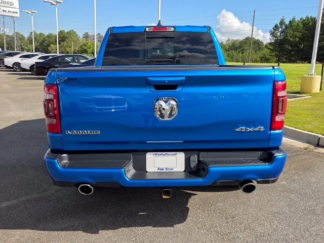 Used 2021 Blue Ram Laramie image 13