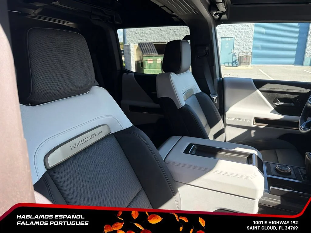 Certified Used 2025 Graphite Blue Metallic GMC 3X image 32