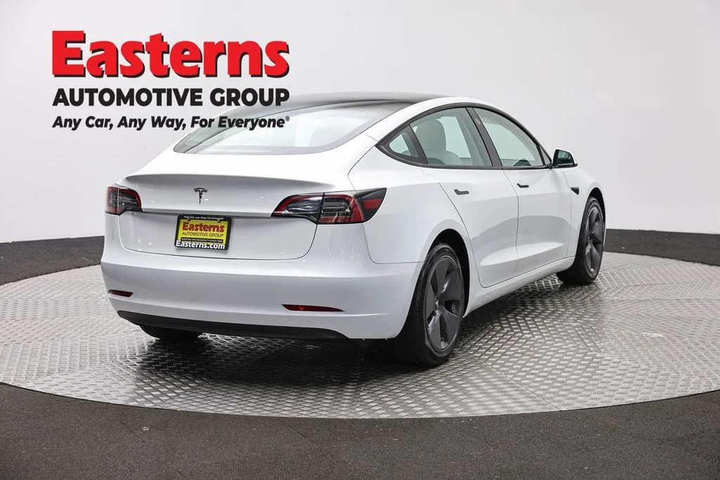 Used 2023 White Tesla Base image 5
