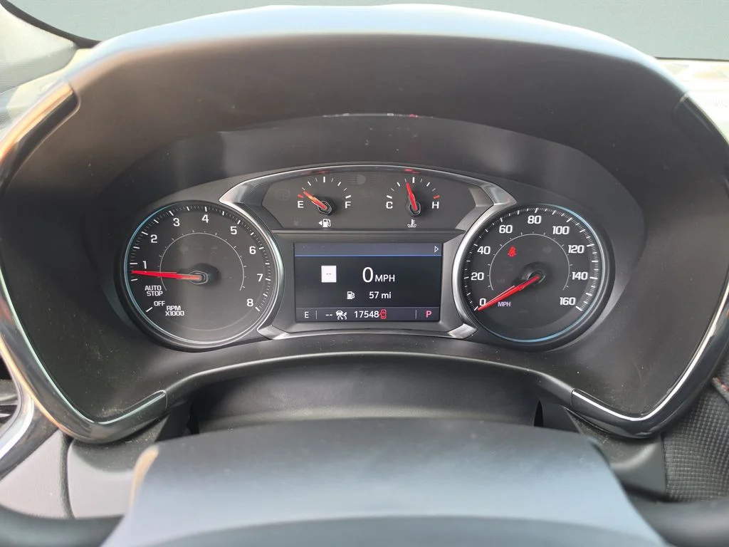 Used 2023 White Chevrolet RS image 39
