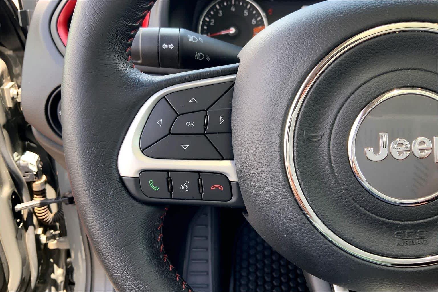 Used 2020 Sting-Gray Clearcoat Jeep Trailhawk image 24