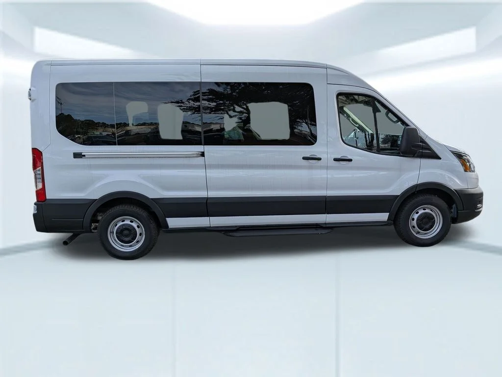 2025 Ford Transit Passenger Van XL - Photo 8