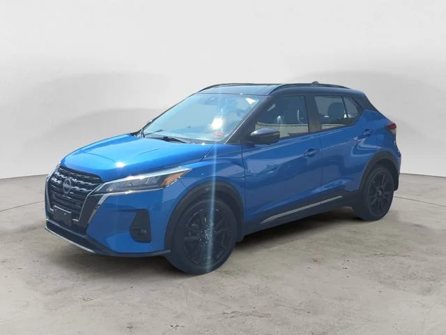 Used 2023 Blue Nissan SR image 1