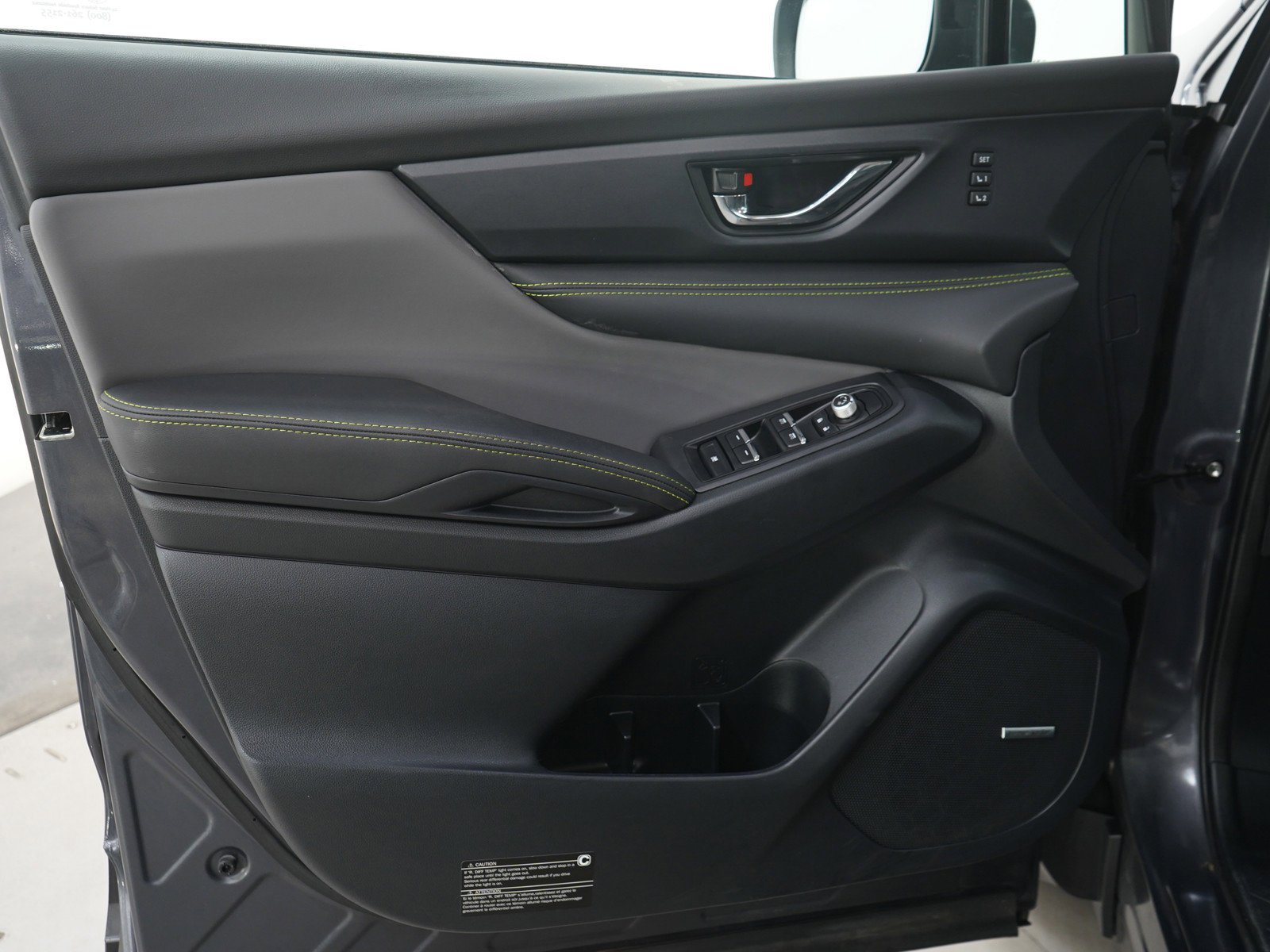 Used 2023 Magnetite Gray Metallic Subaru Onyx Edition image 23