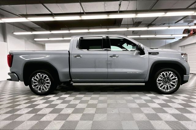 Used 2024 Sterling Metallic GMC Denali Ultimate image 16