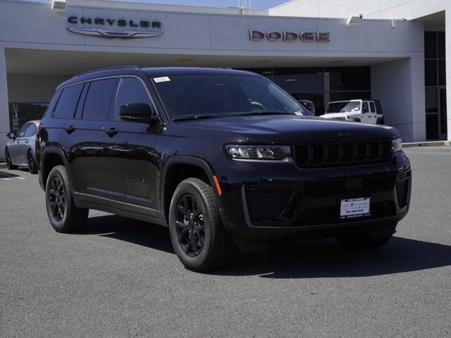 2026 Jeep Grand Cherokee L Laredo