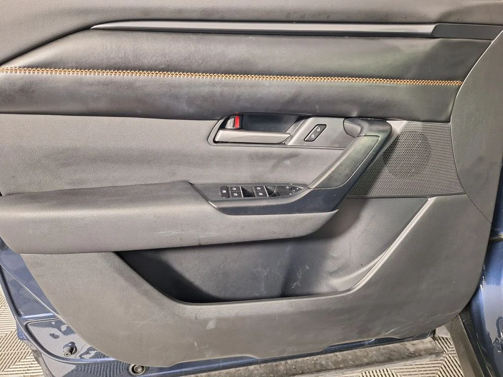 Used 2025 Blue Metallic Mazda Premium image 29