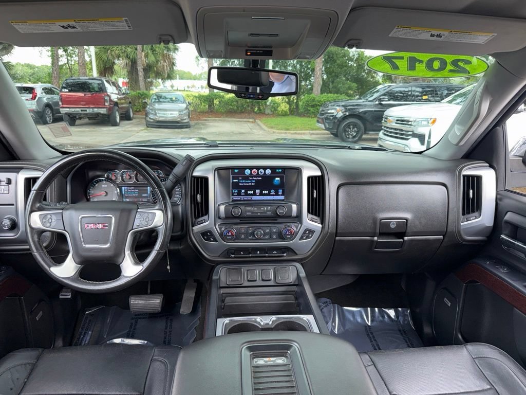 Used 2017 PEPPERDUST METALLIC GMC SLT image 55