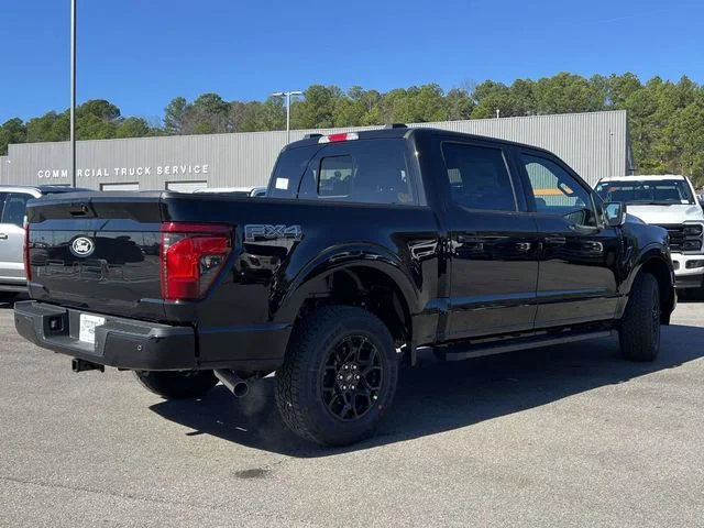 New 2026 Agate Black Metallic Ford XLT image 3