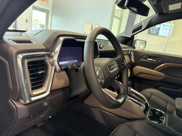 2026 GMC Canyon Denali - Photo 16