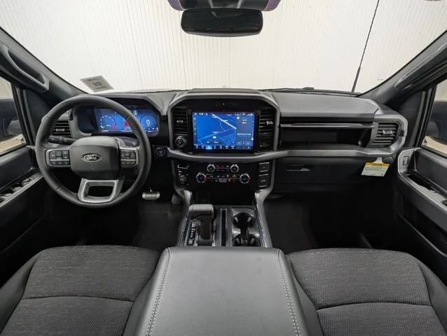 New 2026 Carbonized Gray Metallic Ford XLT image 36