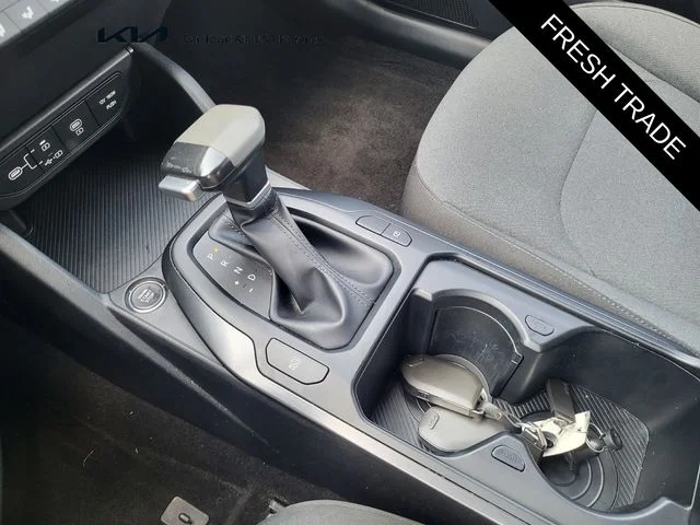 Certified Used 2025 White Kia LXS image 16