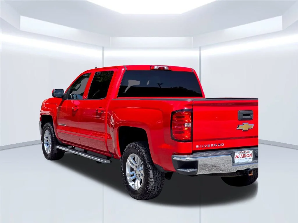 Used 2018 Red Chevrolet LT image 51
