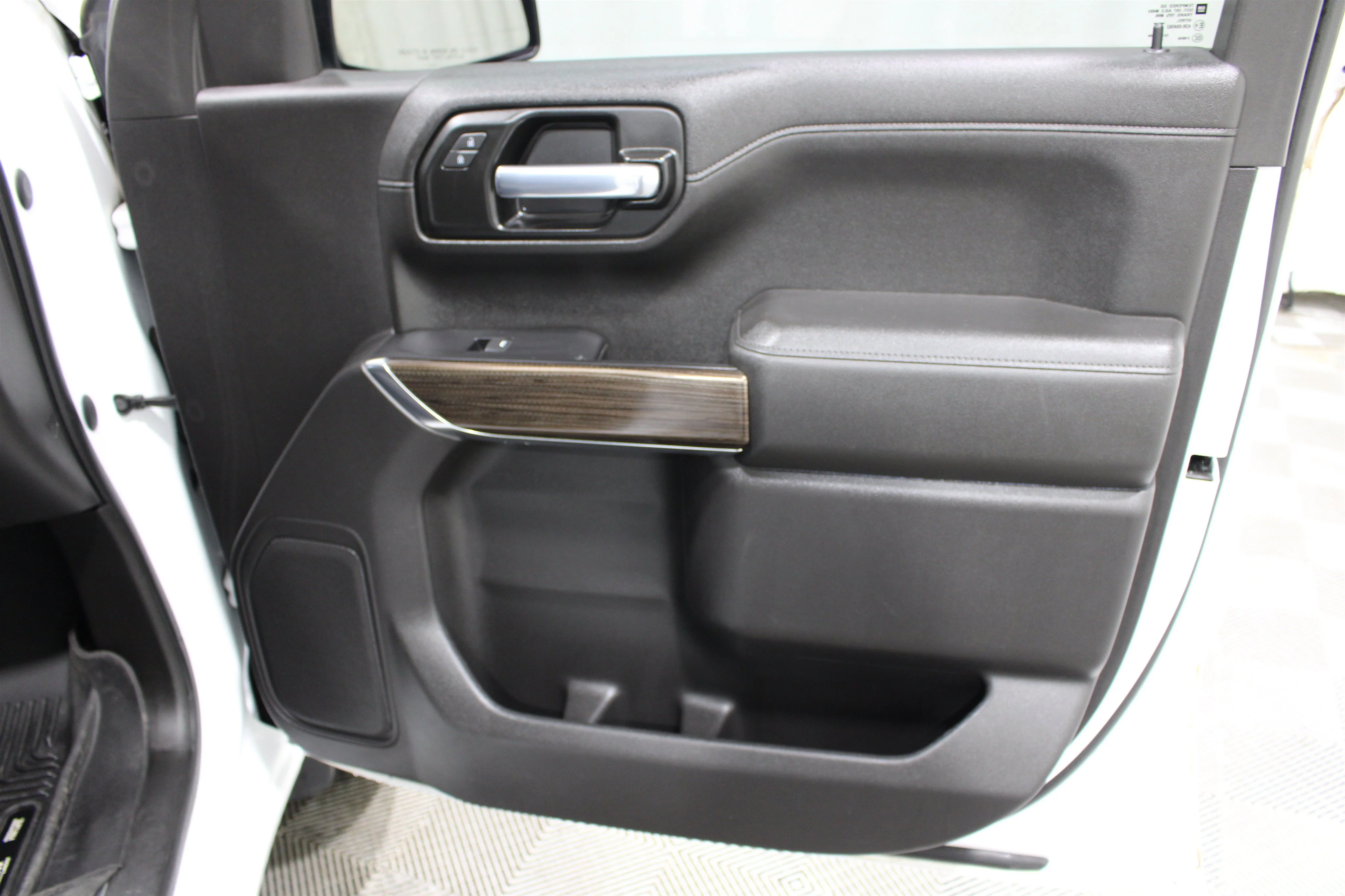 2021 Chevrolet Silverado 1500 RST - Photo 25
