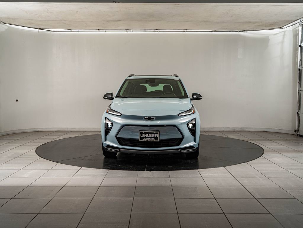 Used 2023 Chevrolet Bolt EUV Premier with VIN 1G1FZ6S03P4189027 for sale in Wichita, KS