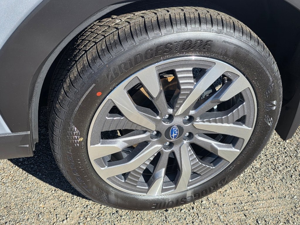 Certified Used 2025 Ice Silver Metallic Subaru Touring image 6