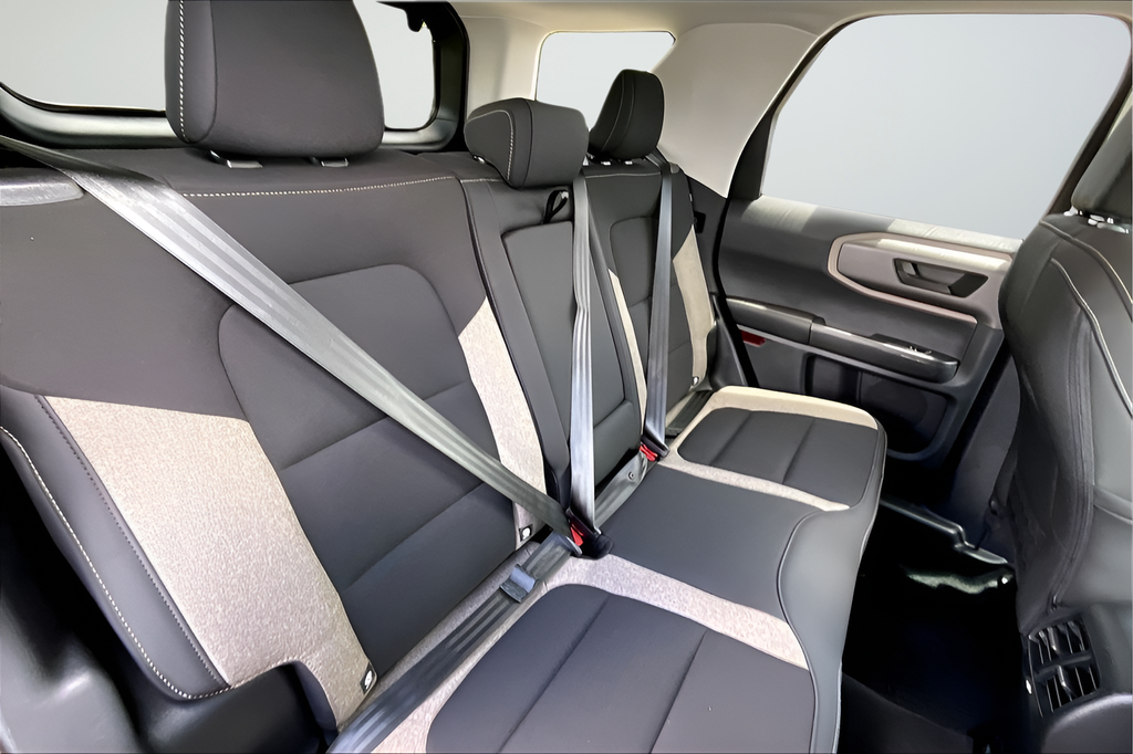 New 2026 Carbonized Gray Metallic Ford Big Bend image 18