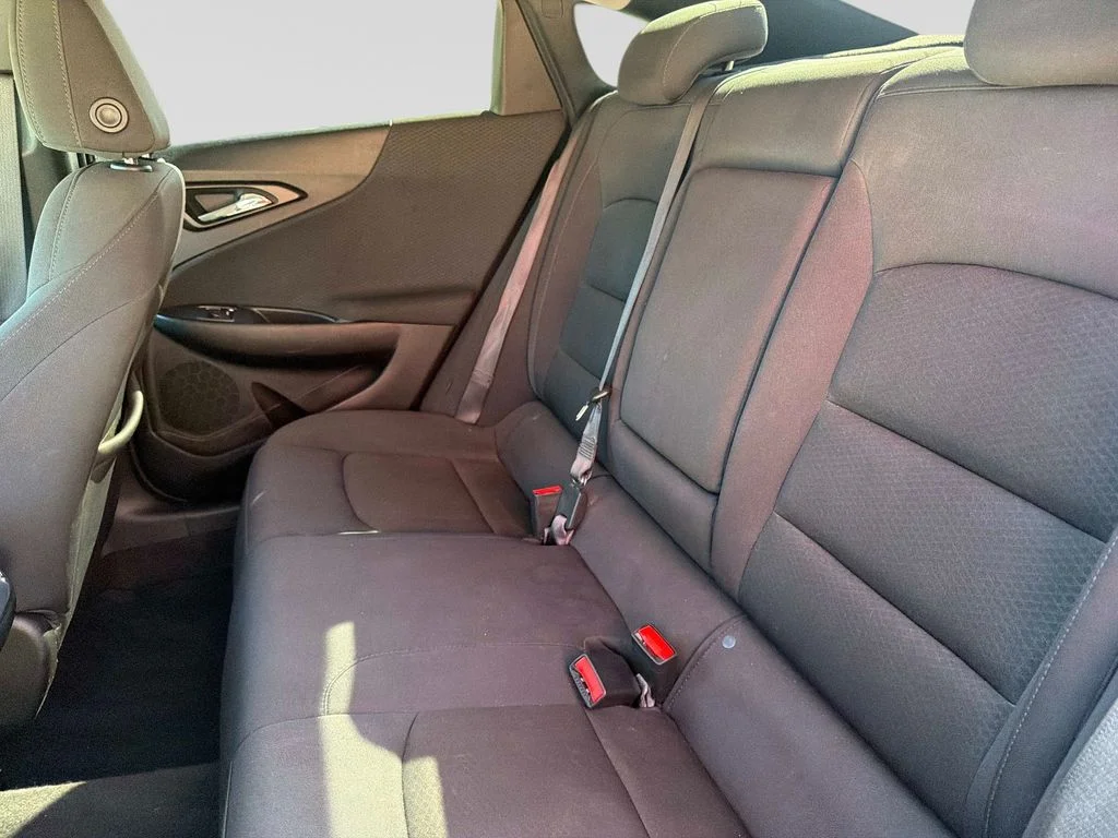 Used 2022 Silver Chevrolet LT image 14