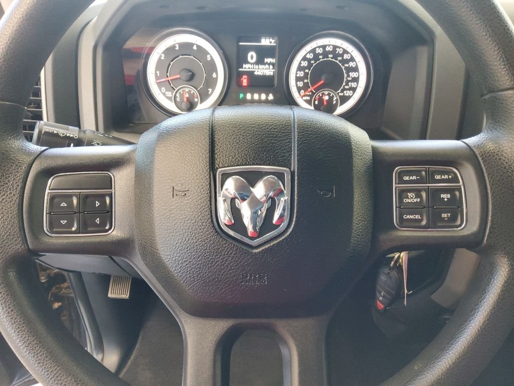 Used 2016 Gray Ram Tradesman image 3
