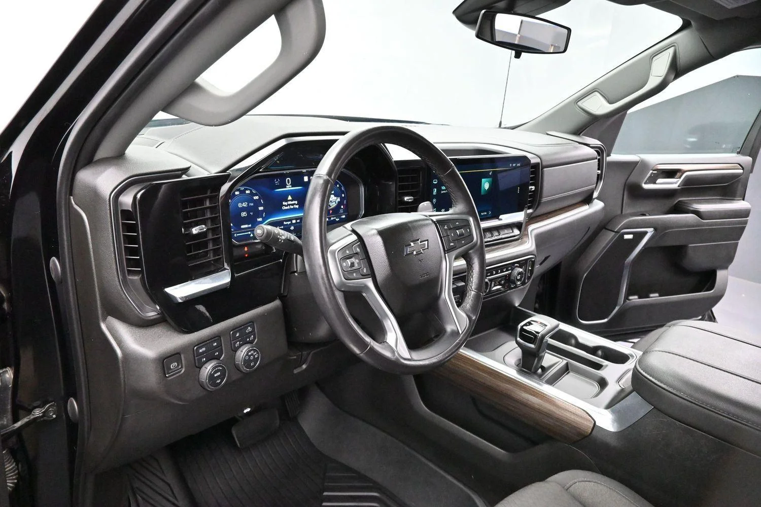 Used 2023 Black Chevrolet RST image 13
