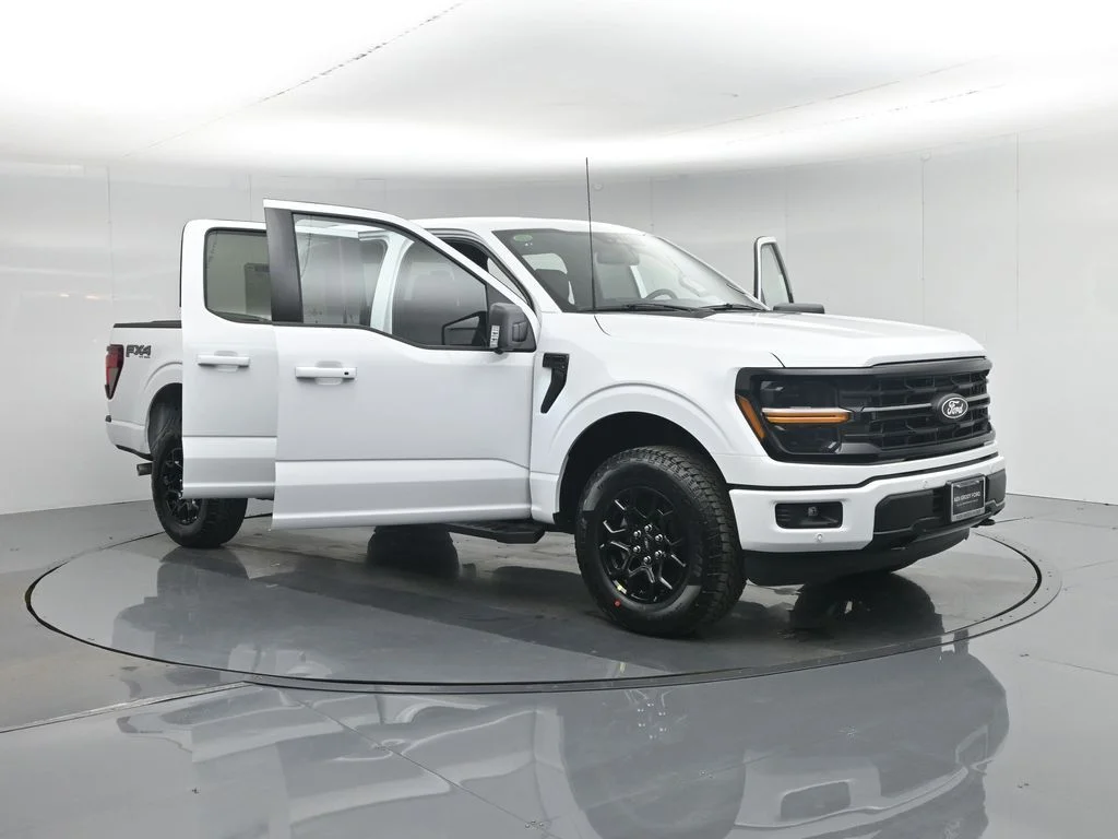 New 2026 Oxford White Ford XLT image 33
