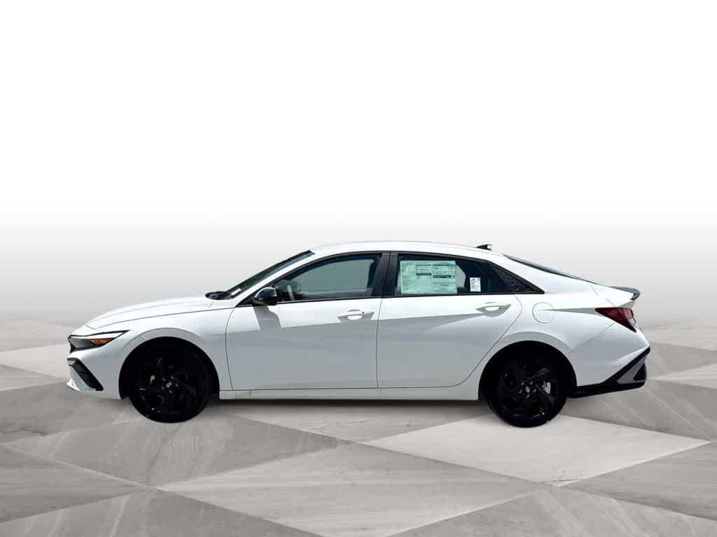 New 2026 Serenity White Hyundai SEL Sport image 5