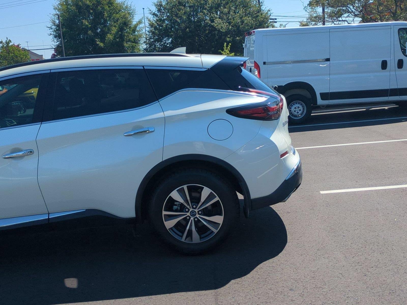 Used 2024 WHITE NISSAN SV image 11
