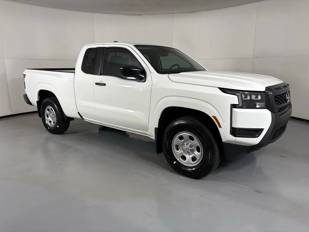 New 2026 Glacier White Nissan King Cab® S image 9