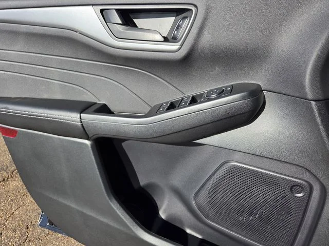 New 2026 Agate Black Metallic Ford Active® image 32