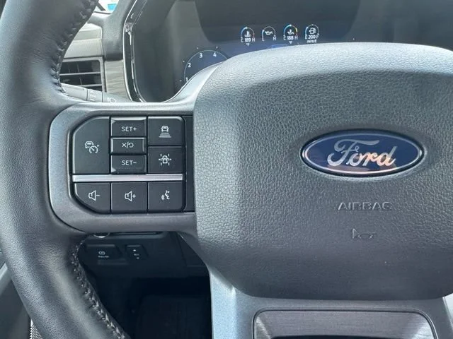 Used 2024 White Ford LARIAT image 29