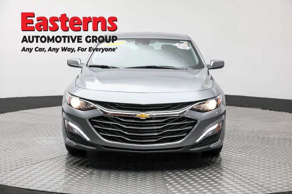 Used 2024 Gray Chevrolet LT image 2