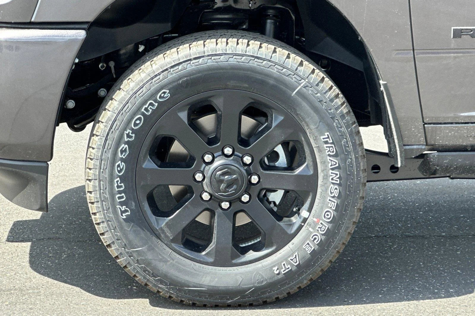 New 2026 Granite Crystal Metallic Clear-Coat Exterior Paint RAM Laramie image 24