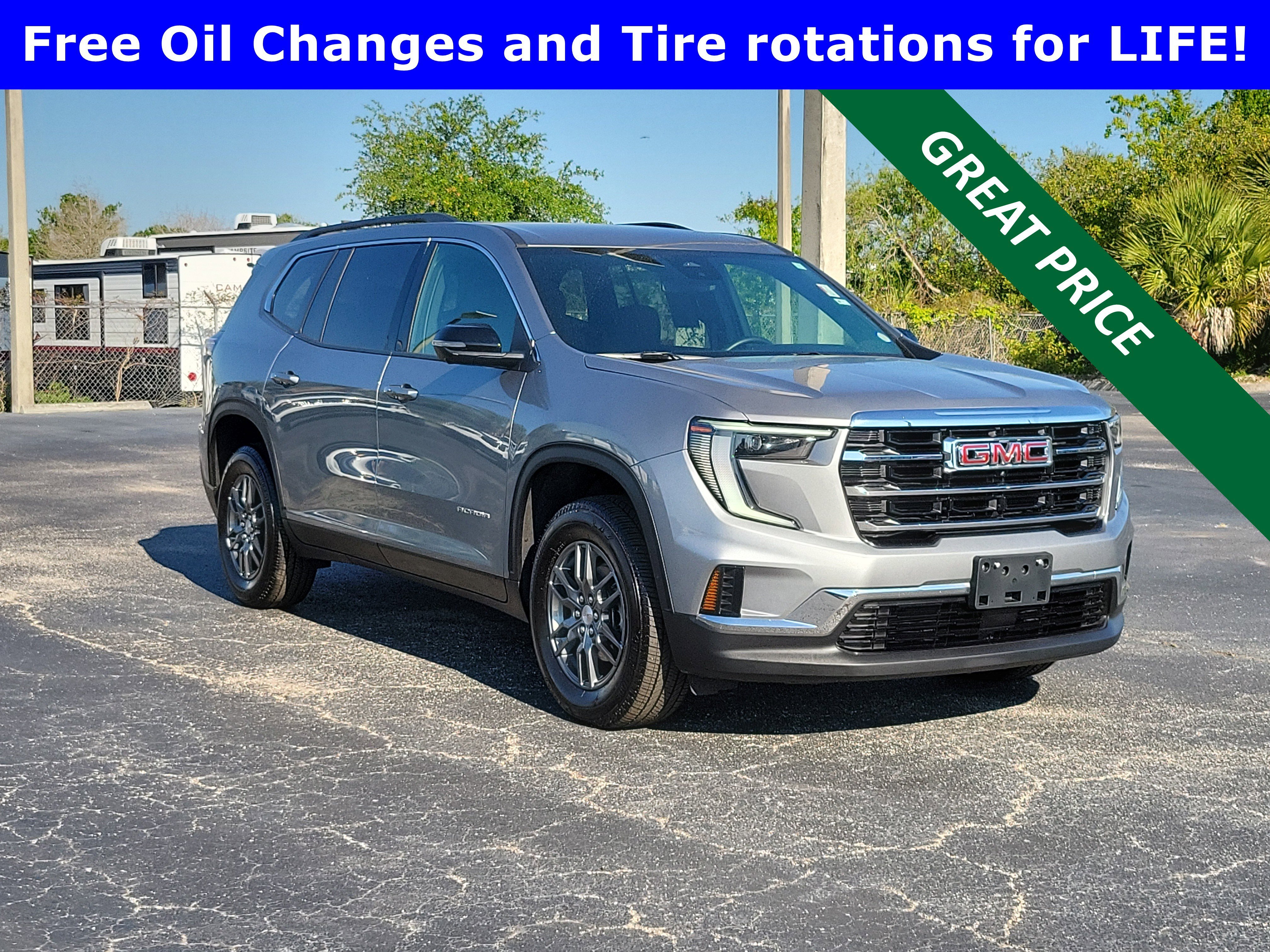 2025 GMC Acadia Elevation FWD's photo