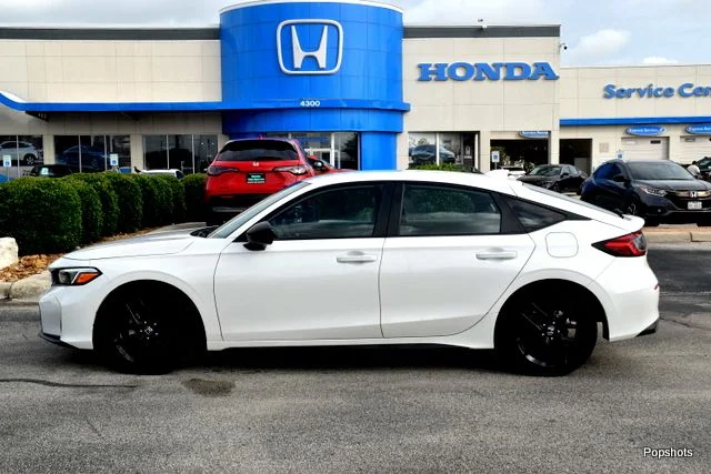 2026 Honda Civic Hatchback Sport - Photo 6